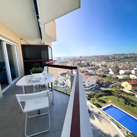 A 900 M De La Playa Y Con Vistas Al Mar En * Fuengirola