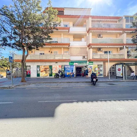 A 900 M De La Playa Y Con Vistas Al Mar En