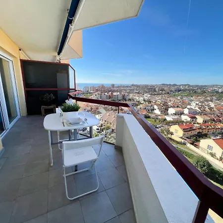 A 900 M De La Playa Y Con Vistas Al Mar En Apartment